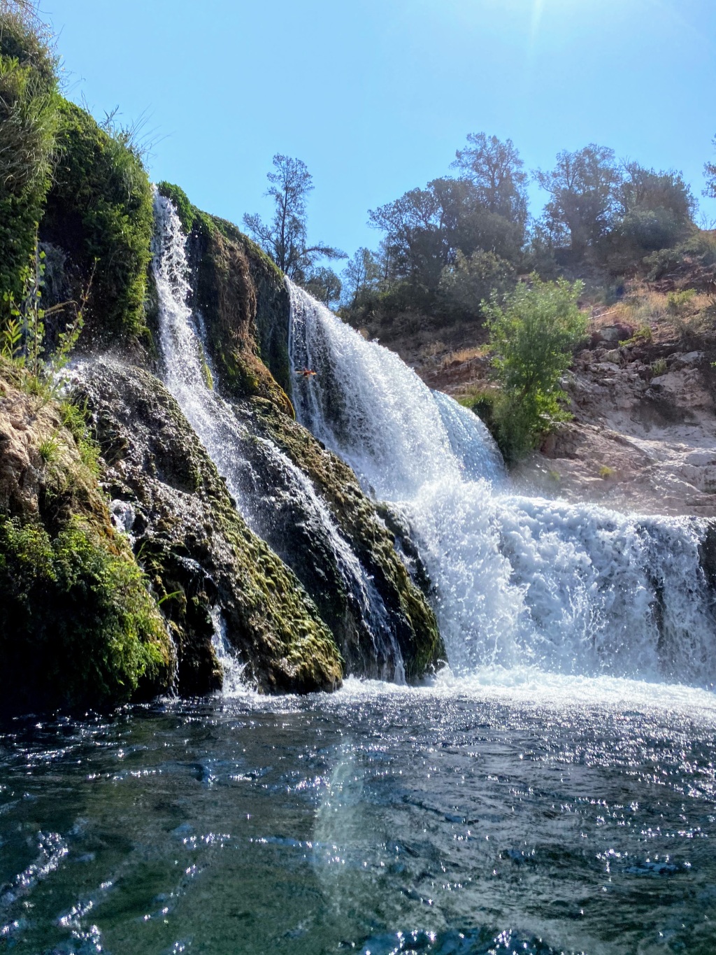 Day Trip to a Turquoise Waterfall at Fossil Springs in Arizona