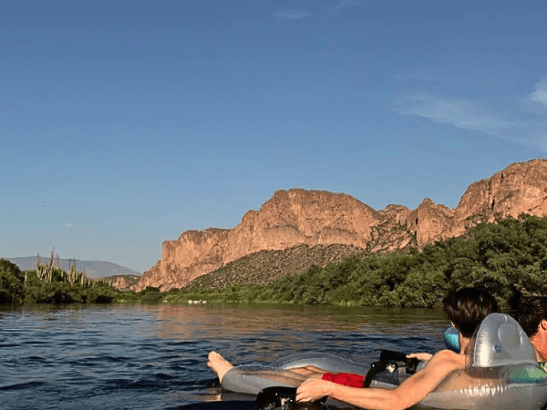 Complete Guide to Salt River Tubing in Mesa,&nbsp;Arizona